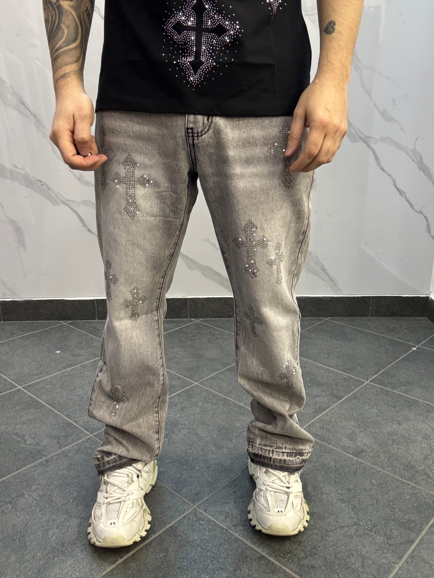 Flared mod chrome H.