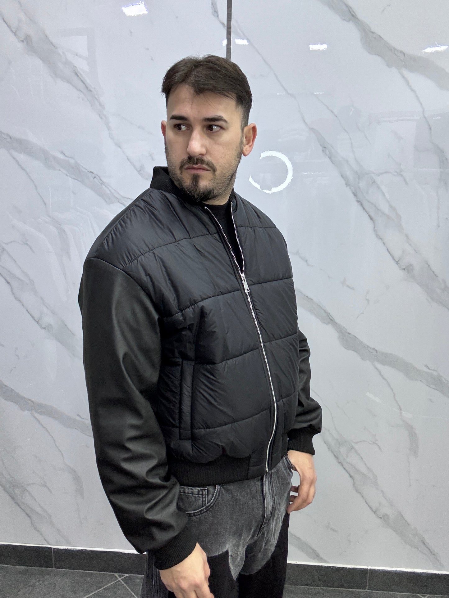 Giubbotto manica ecopelle