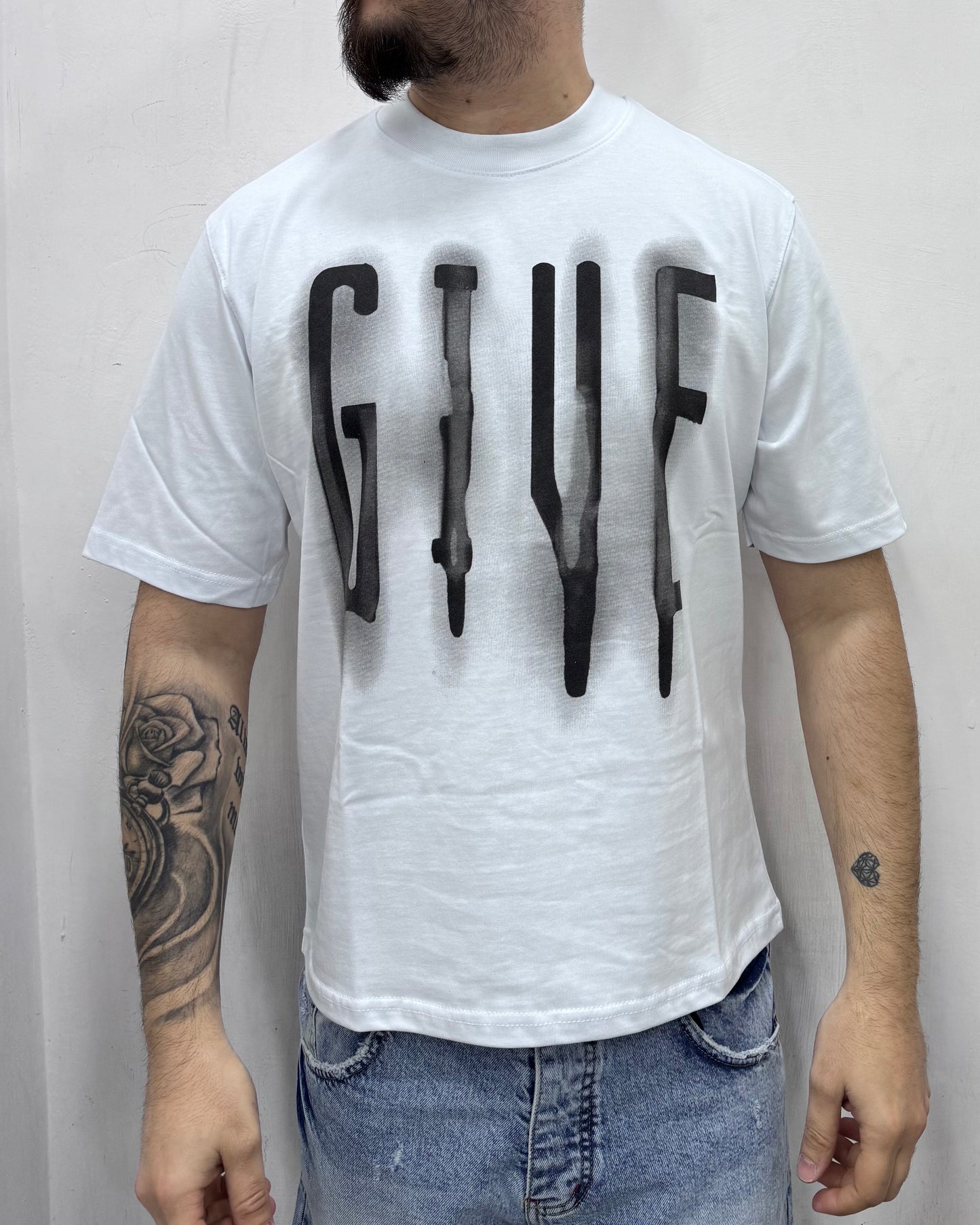 T-Shirt Give