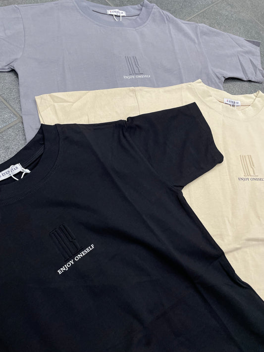 T-shirt enjoy oneself