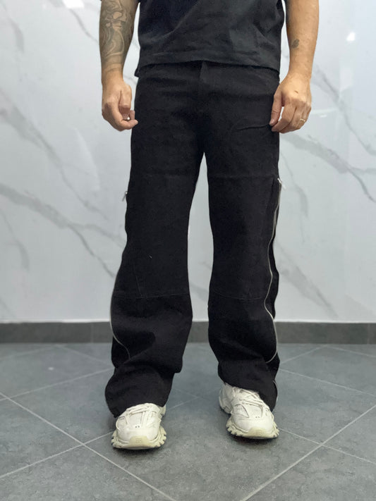 Flared total zip