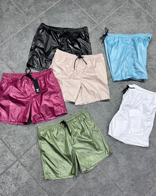 Costume basic lucido