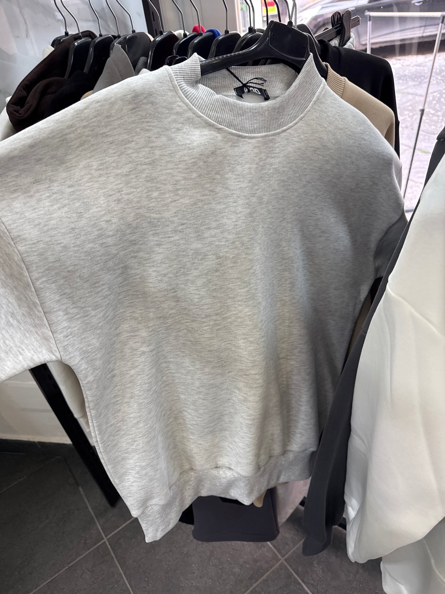 Felpa basic mezzocollo