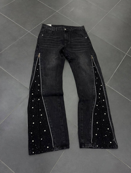 Flared total zip brillant black