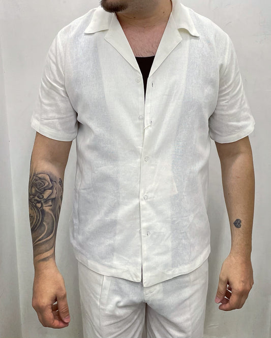 Camicia in lino bianca  mezza manica