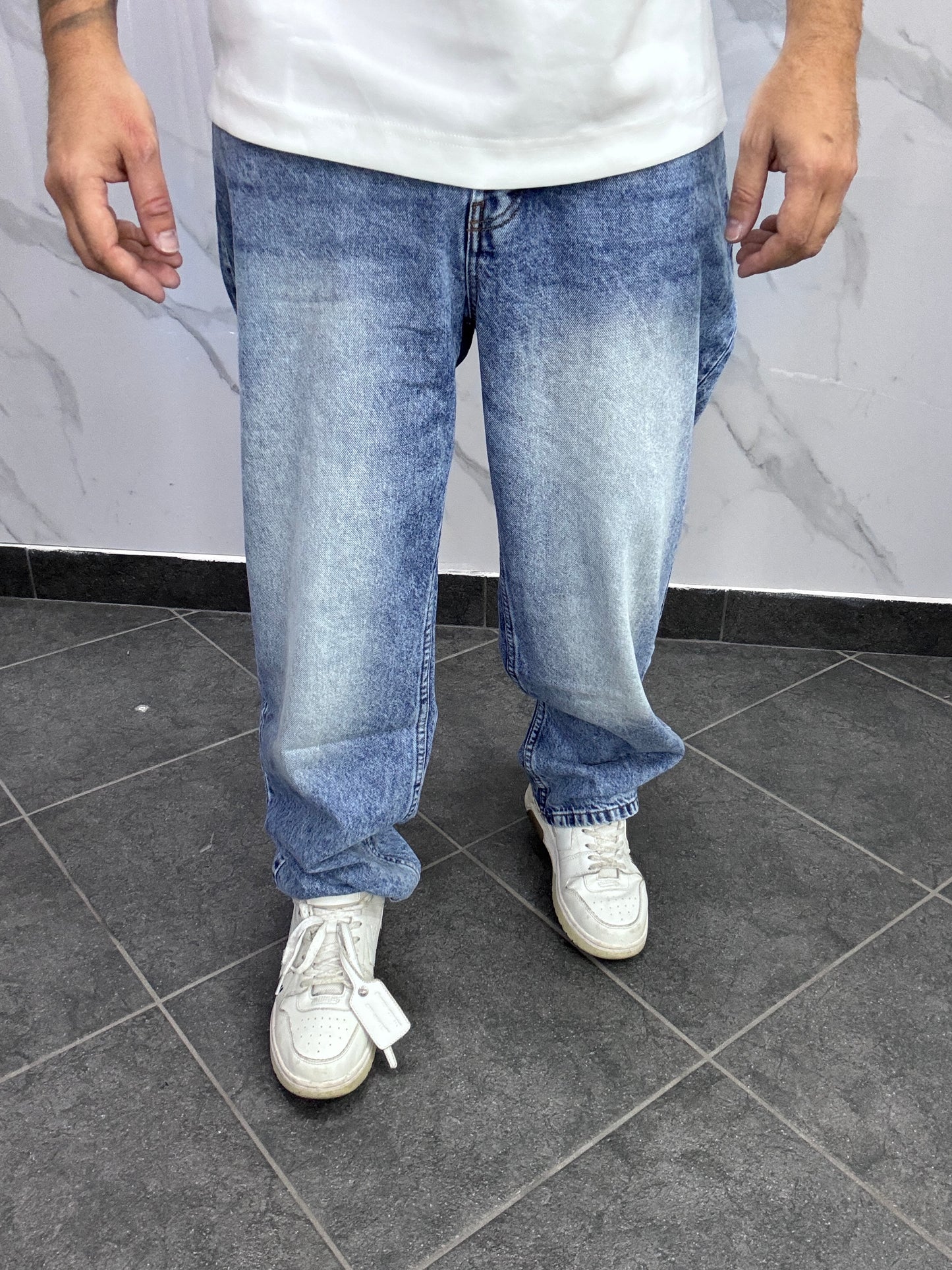 Baggy stone wash blue