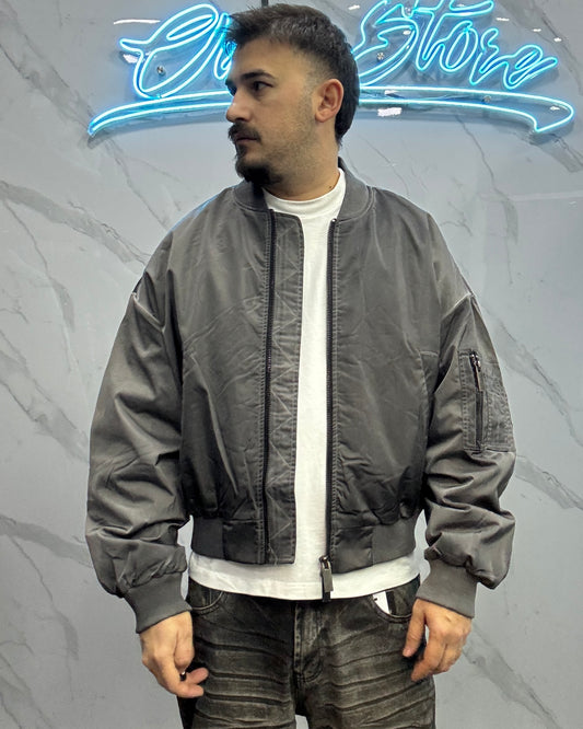 Bomber over vibrant