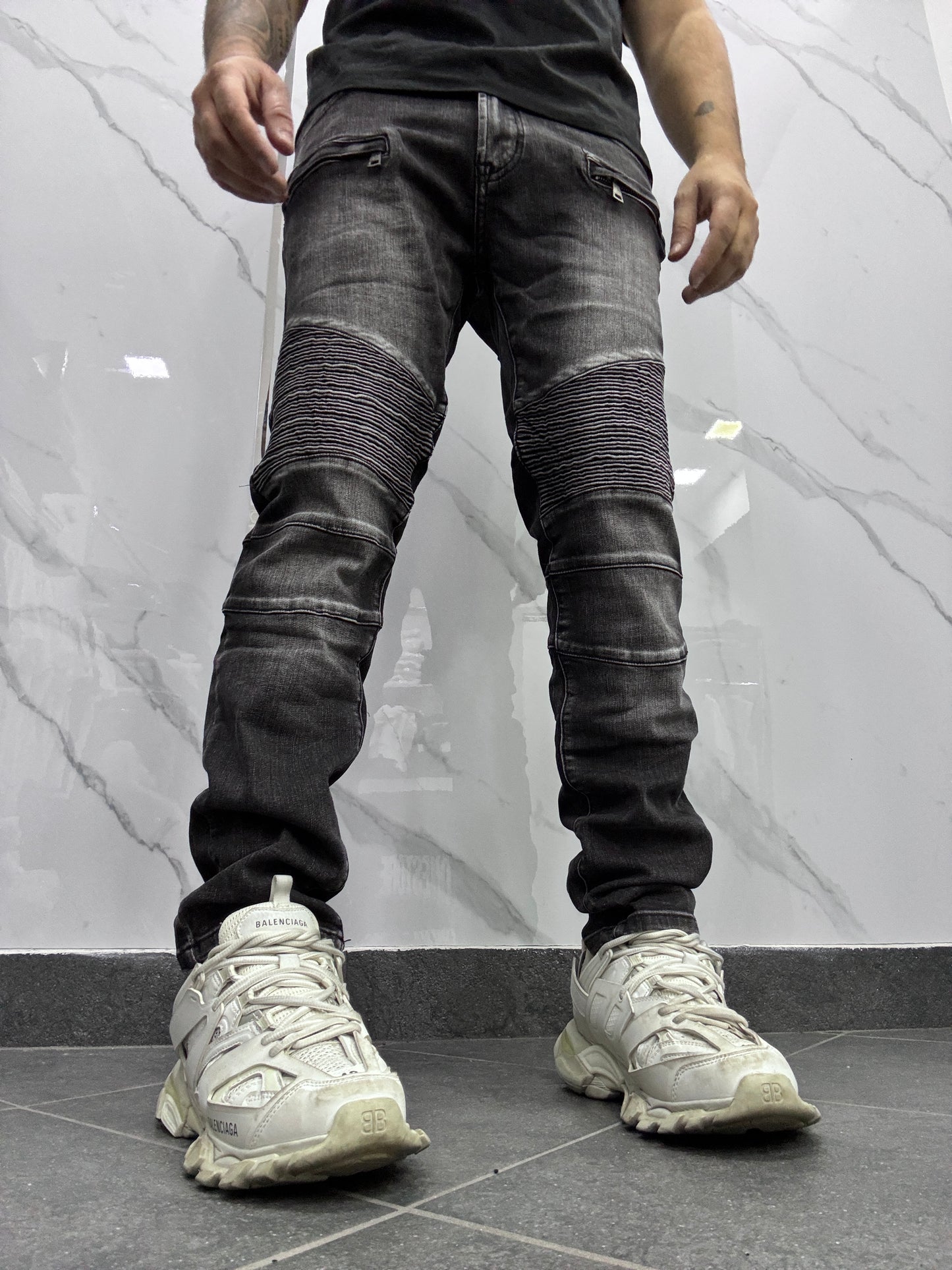 Byker gray
