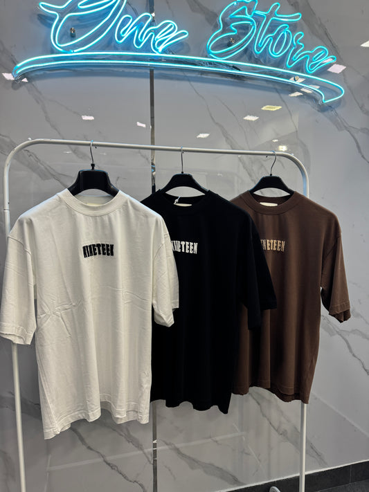 T-shirt Premium Nineteen